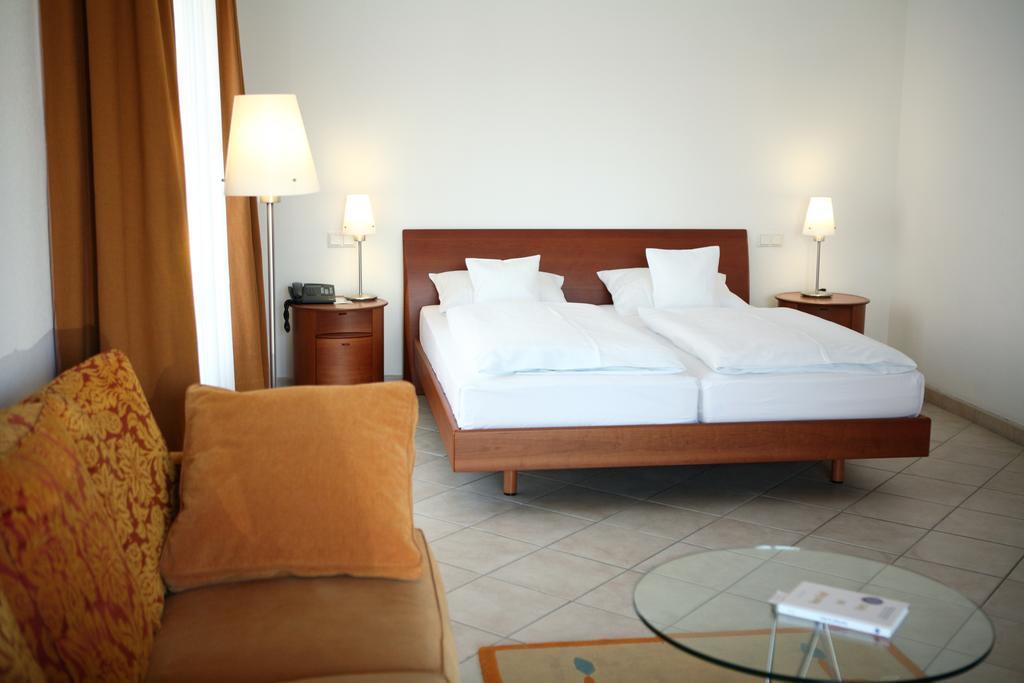 Hotel Maifeld Sport- Und Tagungshotel