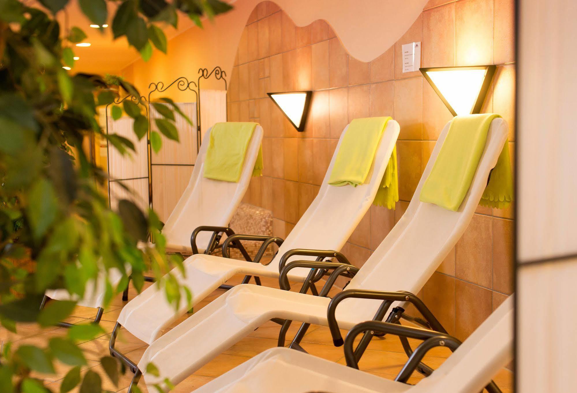 Maifeld Sport- Und Tagungshotel Werl